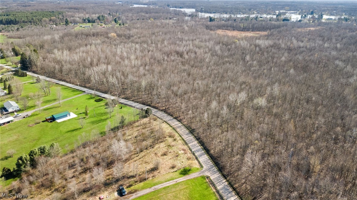 Knowlton Road Rock Creek OH 44084