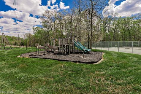 3540 W Galloway Drive Richfield OH 44286