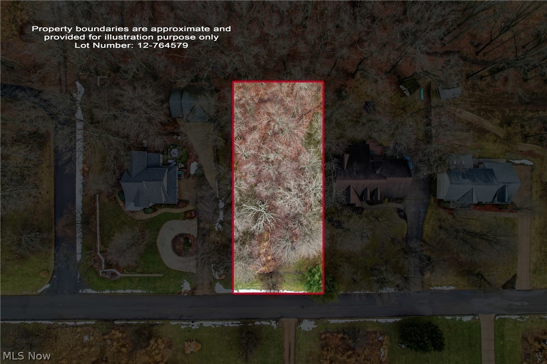Lakeview Drive Hubbard OH 44425