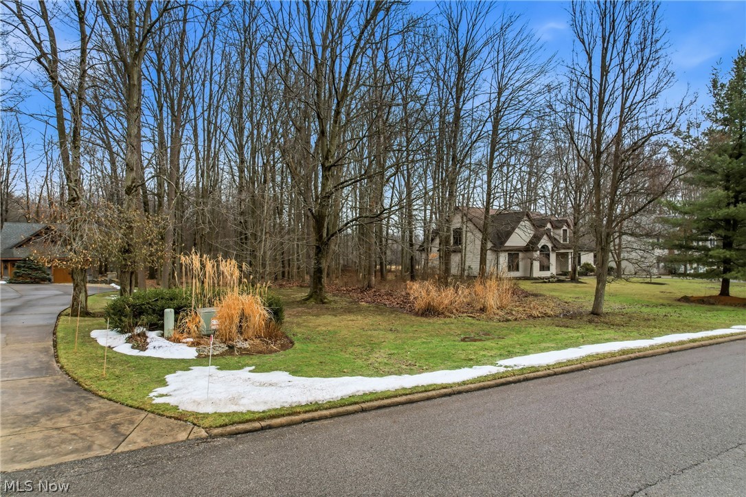 Lakeview Drive Hubbard OH 44425