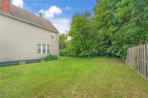 2256 E 85th Street Cleveland OH 44106