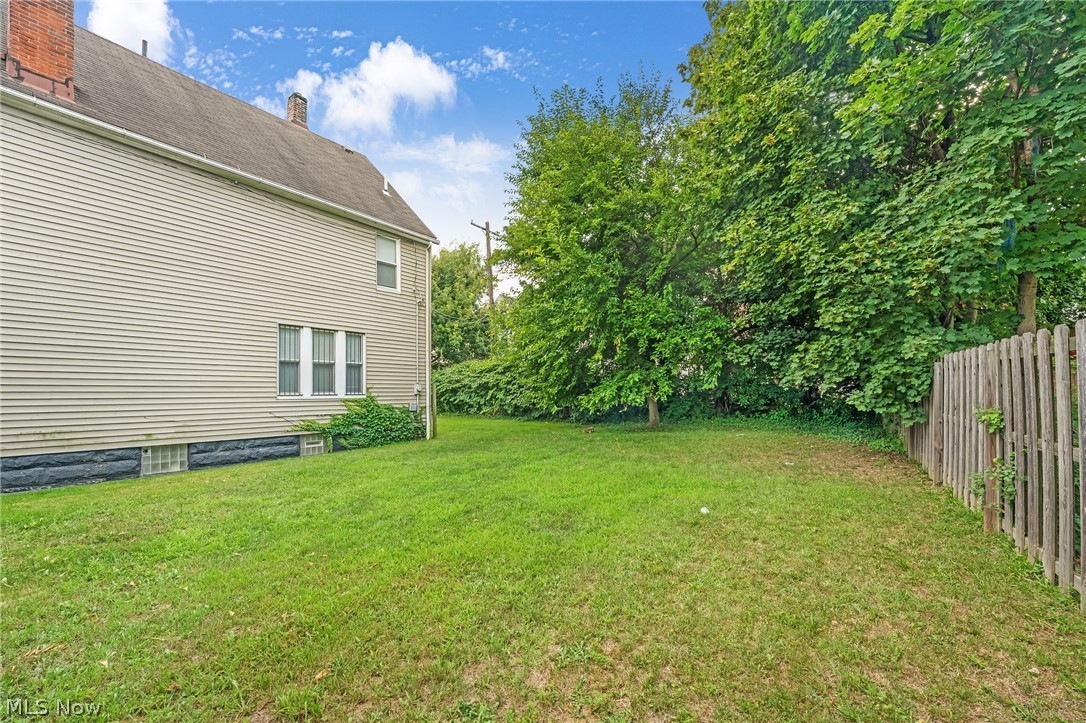 2256 E 85th Street Cleveland OH 44106