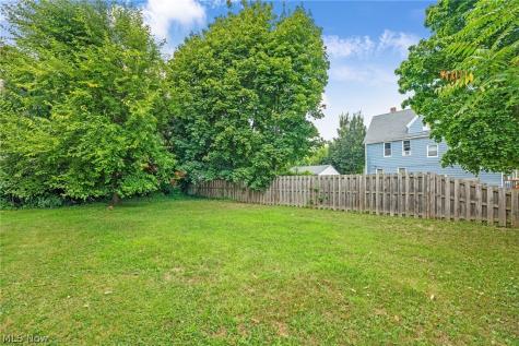 2256 E 85th Street Cleveland OH 44106