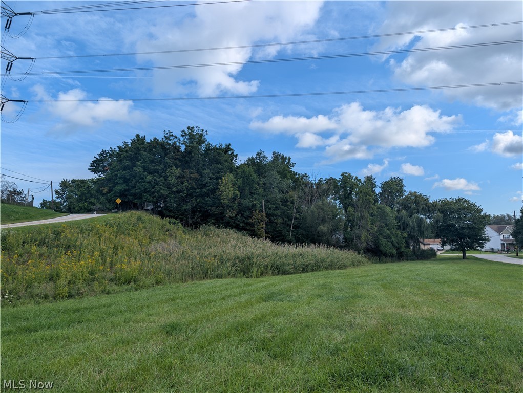 V/l Erie Road Eastlake OH 44095