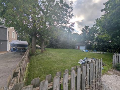 V/l Erie Road Eastlake OH 44095