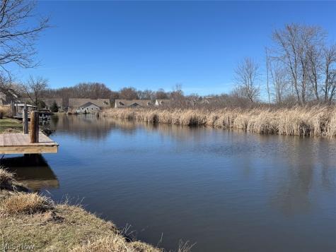 Lakeside Drive Lakemore OH 44250