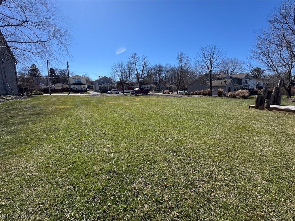 Lakeside Drive Lakemore OH 44250