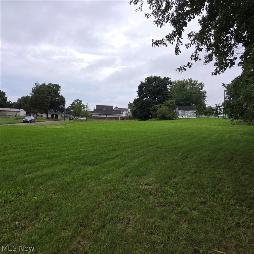 357 N 6th Street Coshocton OH 43812
