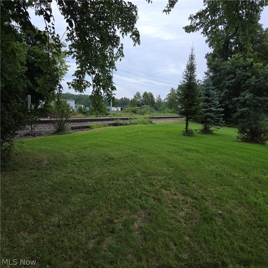 357 N 6th Street Coshocton OH 43812