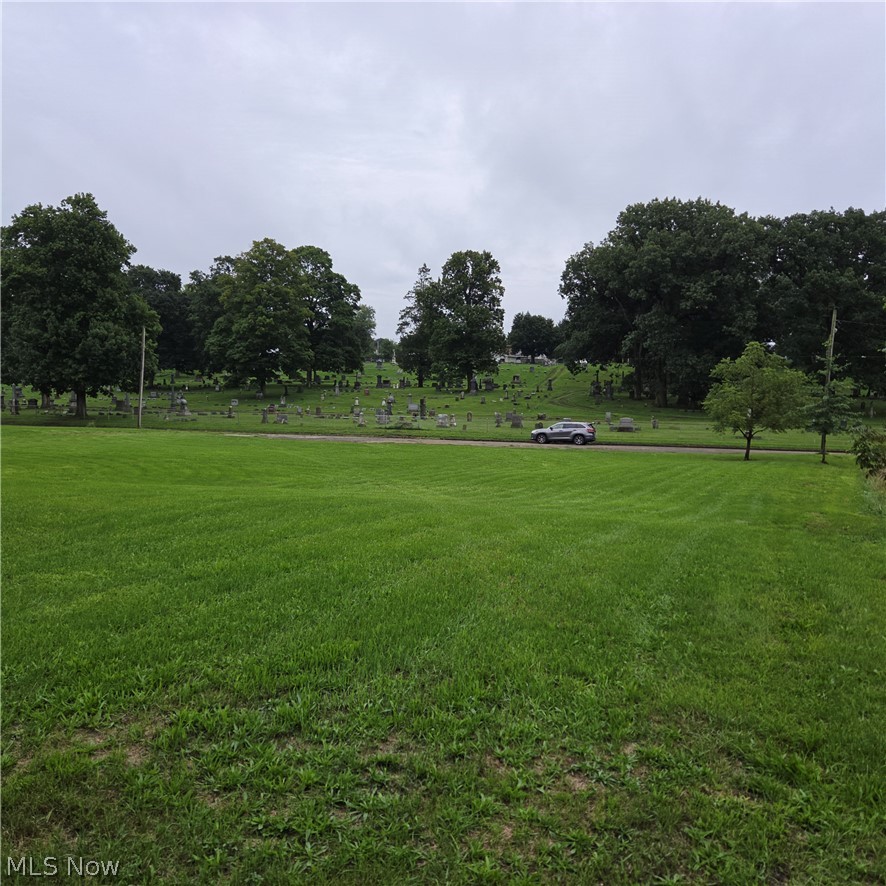 357 N 6th Street Coshocton OH 43812