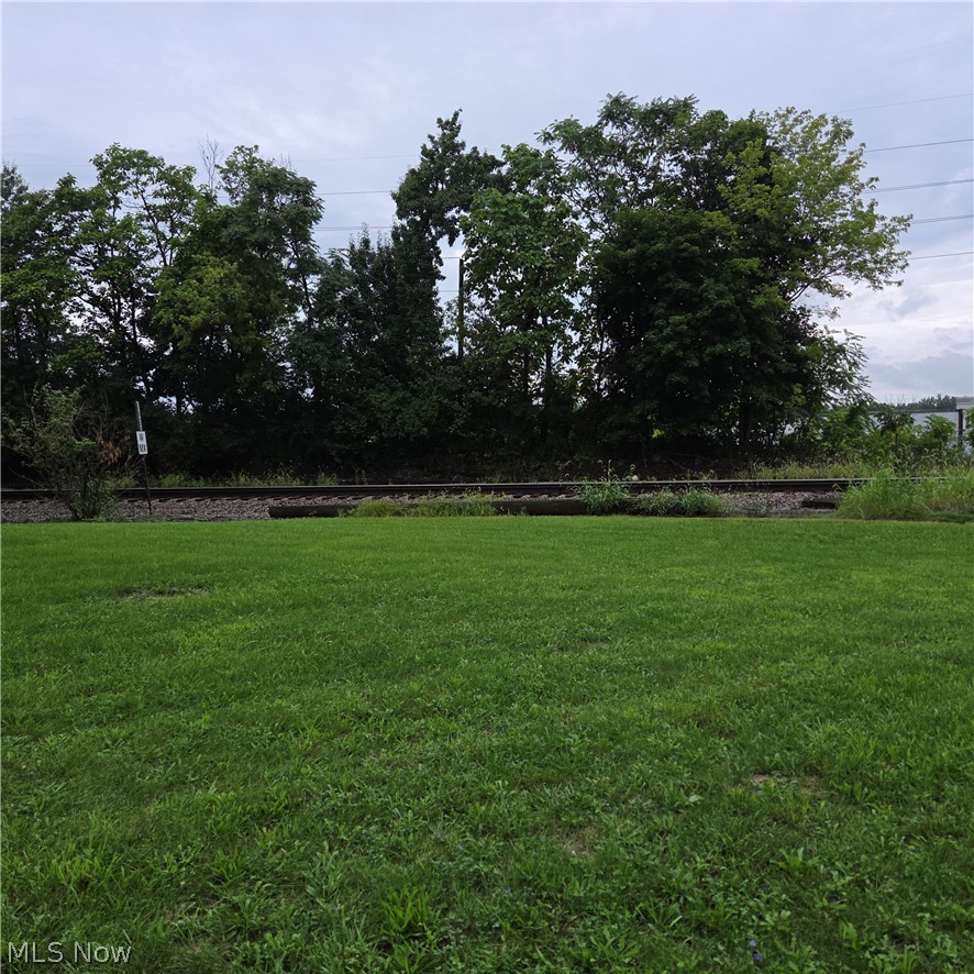 357 N 6th Street Coshocton OH 43812