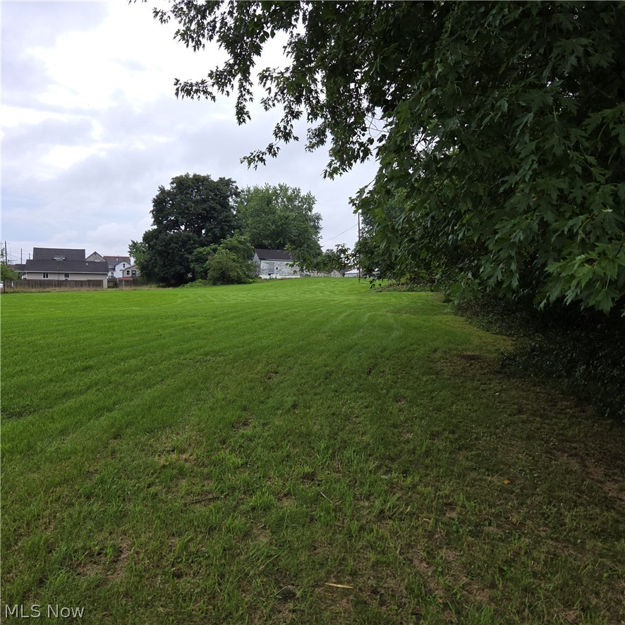 357 N 6th Street Coshocton OH 43812