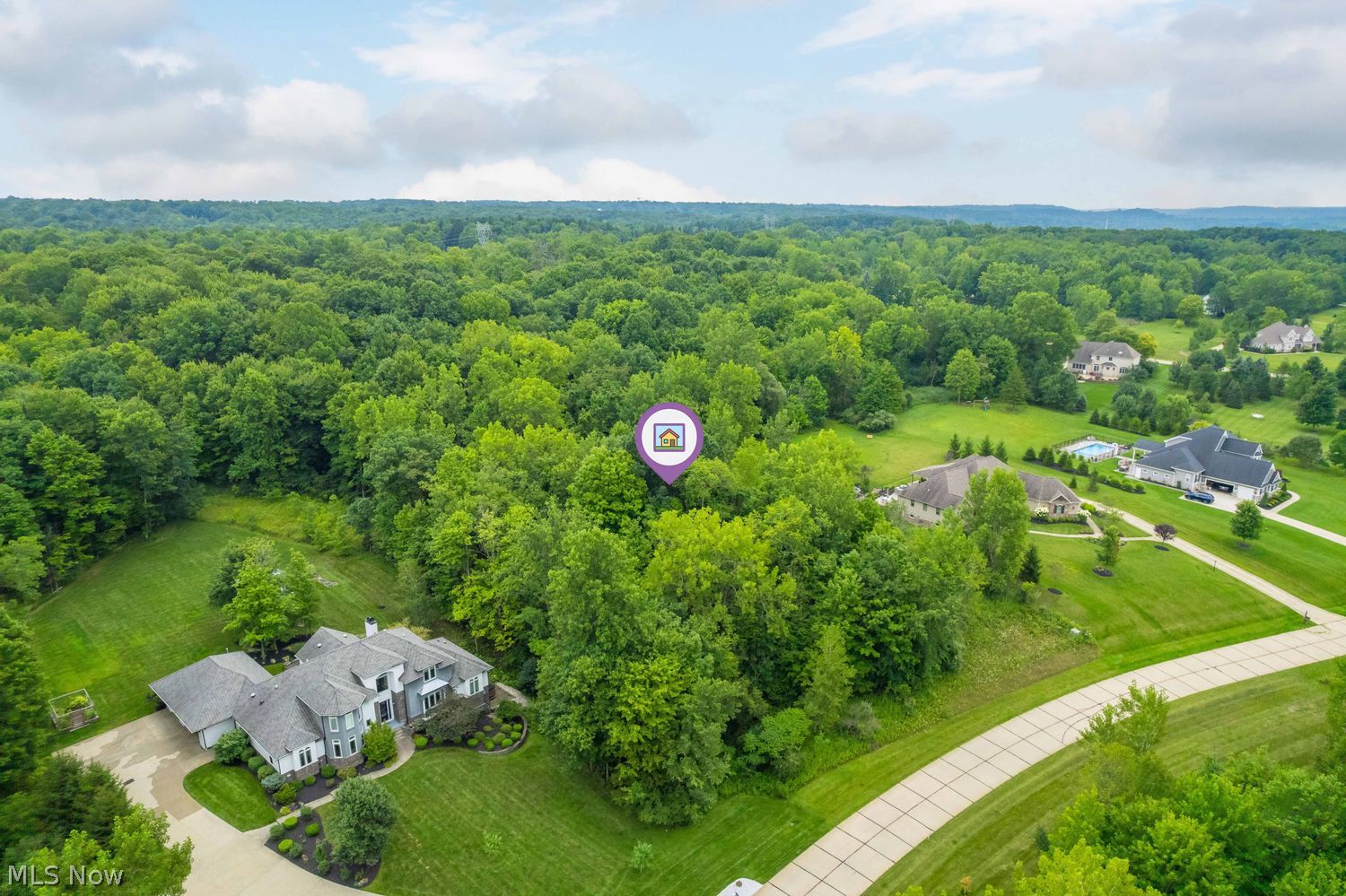 Vl White Horse Trail Hinckley OH 44233