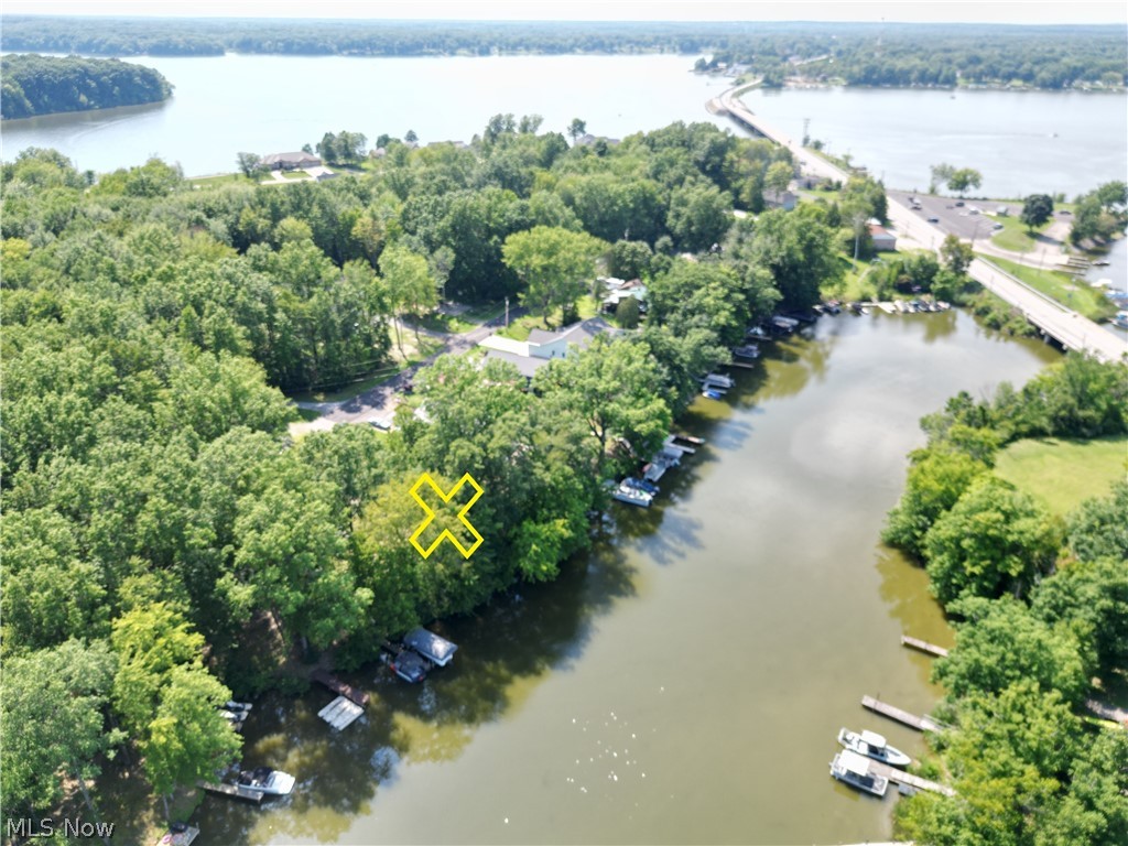 Lakeview Street Lake Milton OH 44429