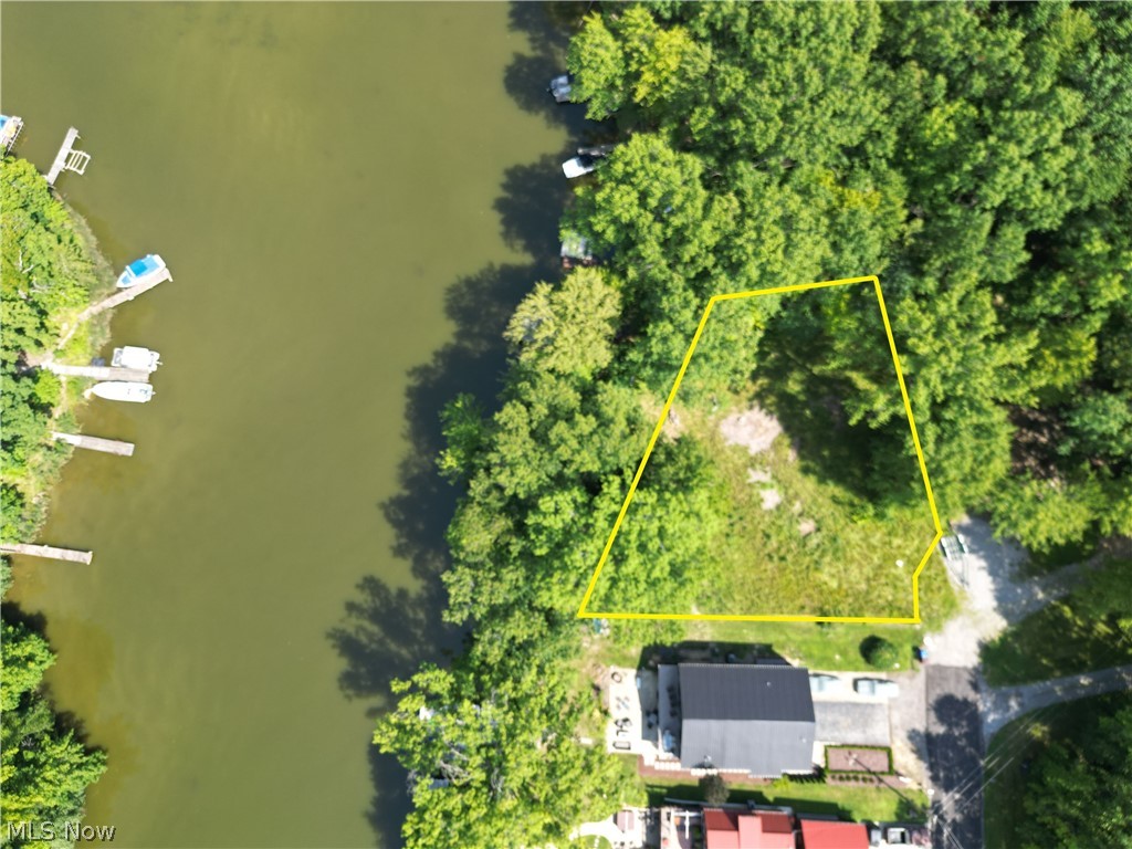 Lakeview Street Lake Milton OH 44429