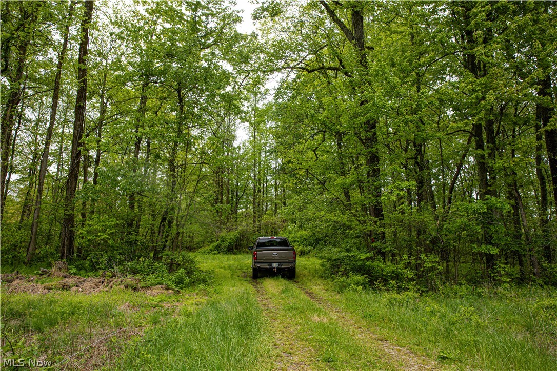 12025 Pleasant Valley Road Frazeysburg OH 43822