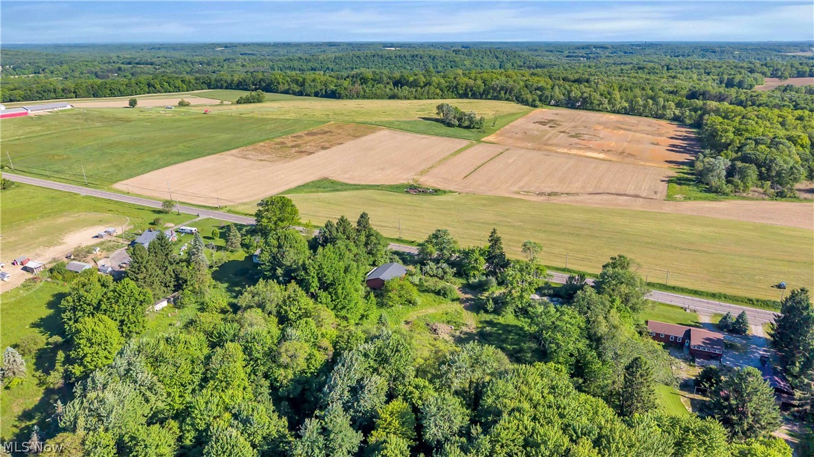 4957 State Route 82 Mantua OH 44255