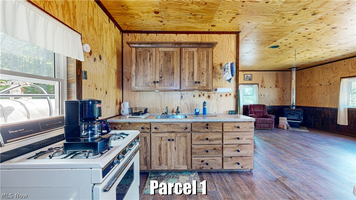 7220 Avon Road NE Carrollton OH 44615