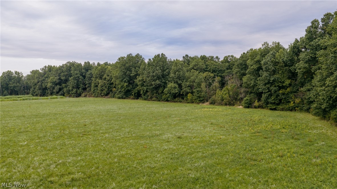 3777 Wayland Road Diamond OH 44412