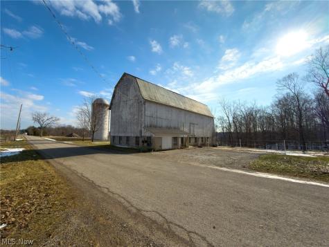 14178 West Road Wakeman OH 44889