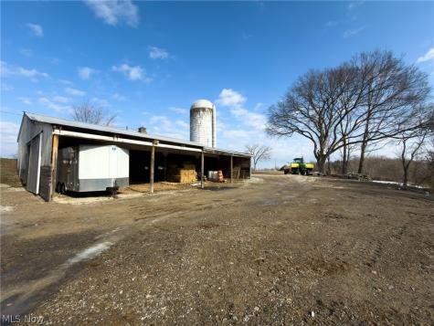 14178 West Road Wakeman OH 44889