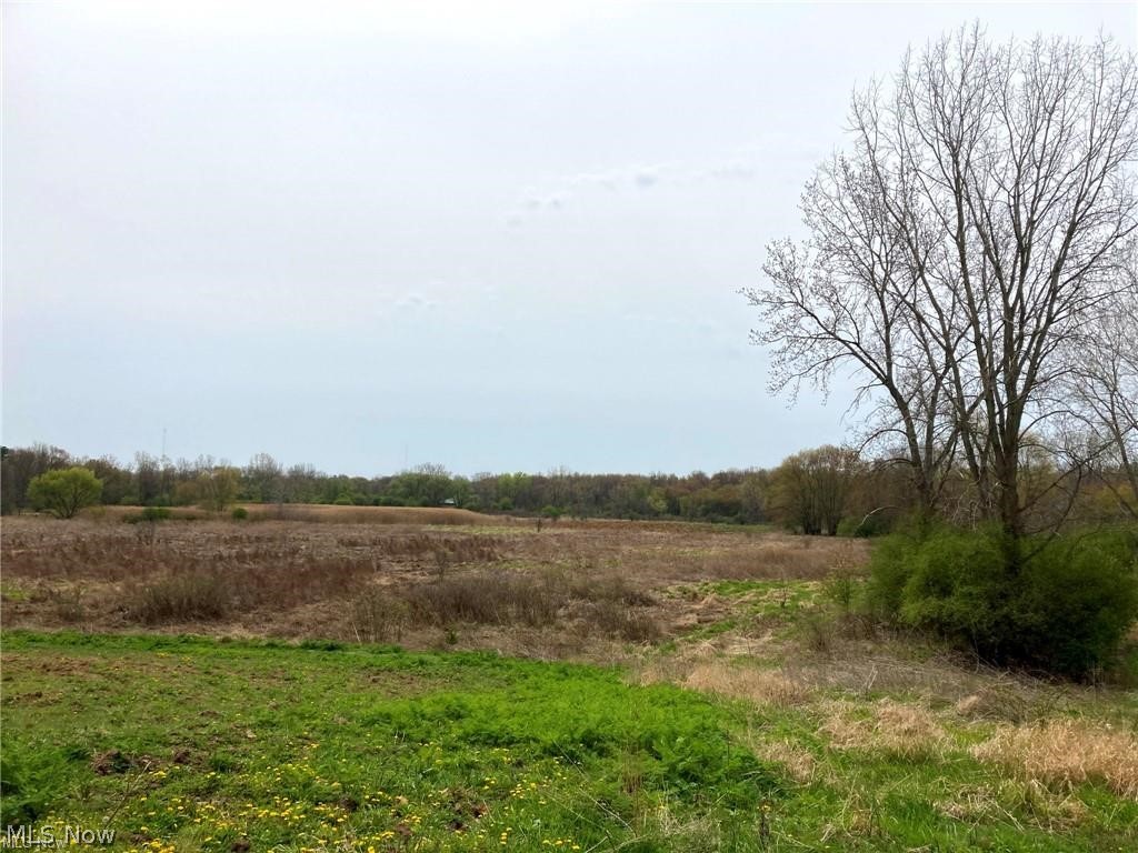 V/l Schocalog Road Copley OH 44320