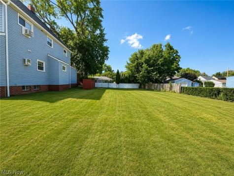 1714 Treadway Avenue Cleveland OH 44109