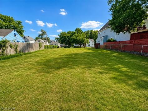 1714 Treadway Avenue Cleveland OH 44109