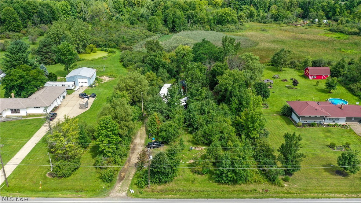 3237 State Route 82 Highway Mantua OH 44255