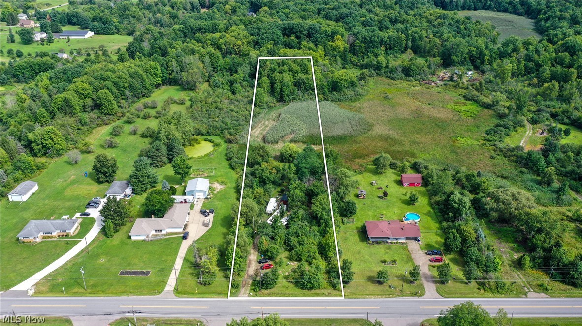 3237 State Route 82 Highway Mantua OH 44255