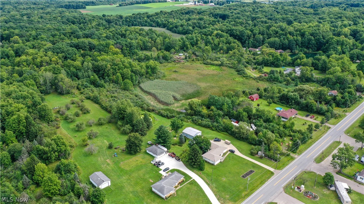 3237 State Route 82 Highway Mantua OH 44255