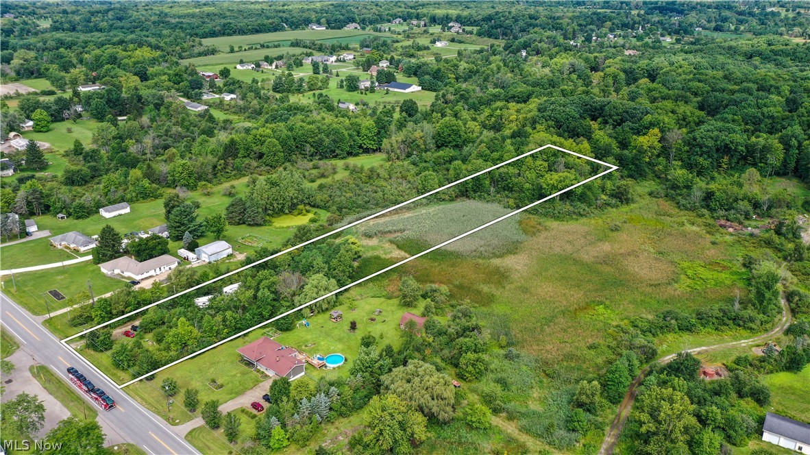 3237 State Route 82 Highway Mantua OH 44255