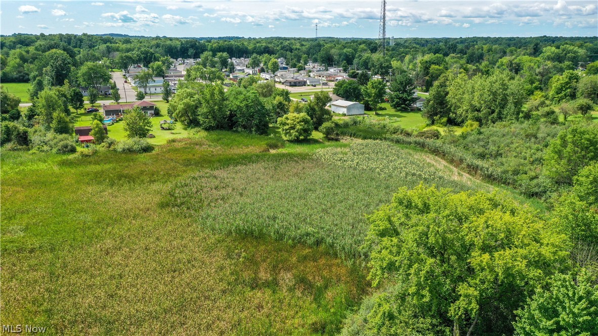 3237 State Route 82 Highway Mantua OH 44255