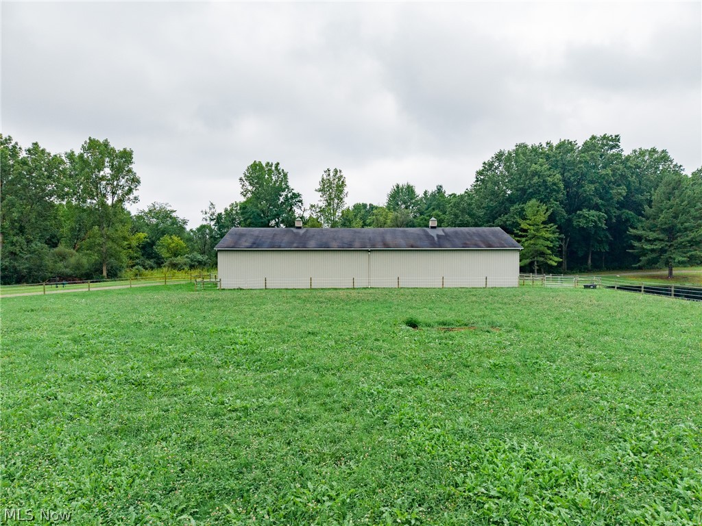 357 State Road Warren OH 44483