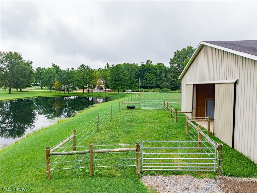 357 State Road Warren OH 44483