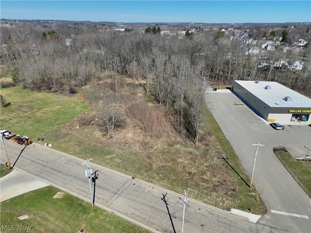 V/l Enterprise Circle Louisville OH 44641
