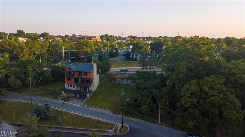 19204 Frazier Drive Rocky River OH 44116