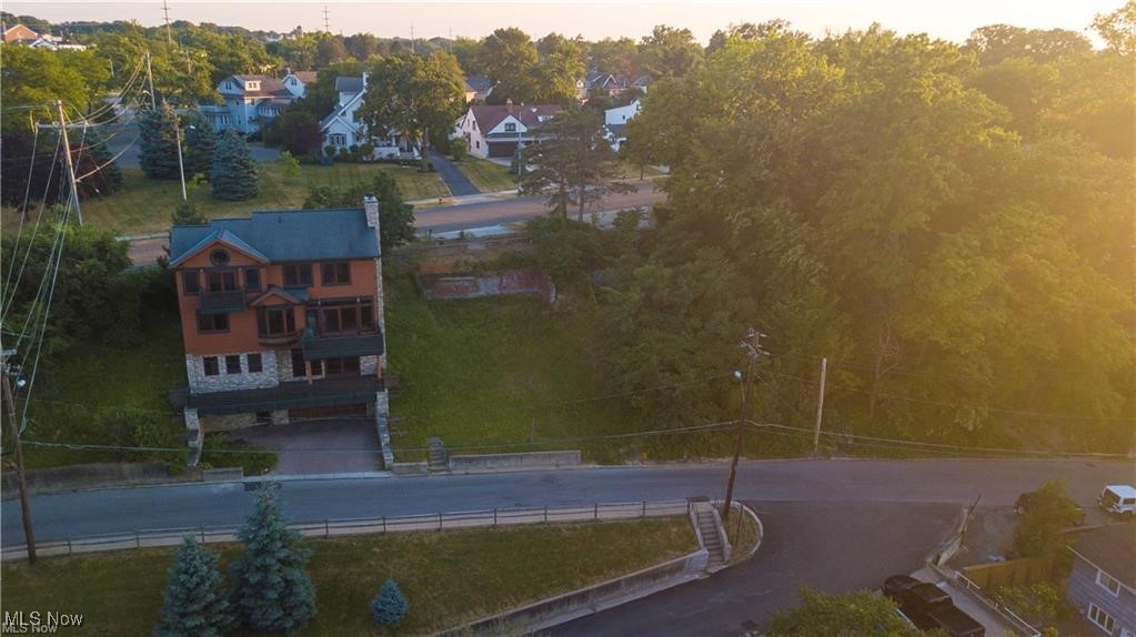 19204 Frazier Drive Rocky River OH 44116