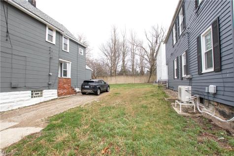 1915 E 123rd Street Cleveland OH 44106