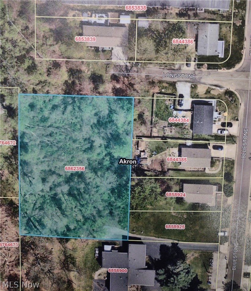 1332 Longstone Avenue Akron OH 44310
