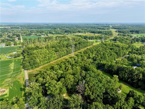 Oyster Road North Benton OH 44601