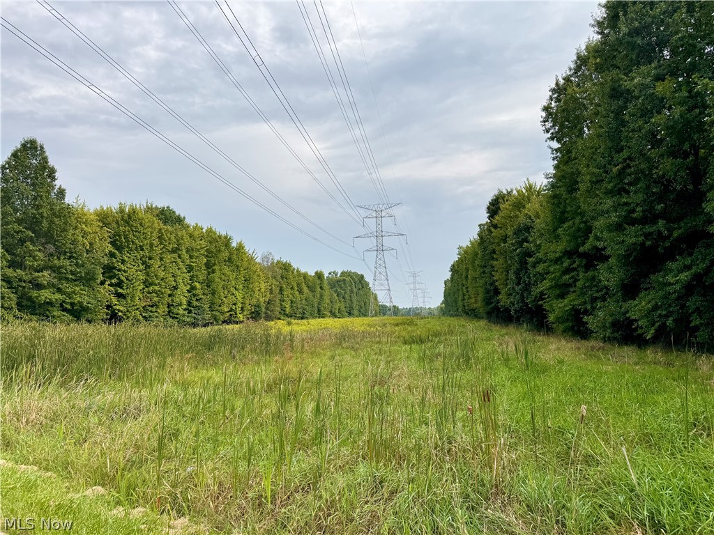 Oyster Road North Benton OH 44601