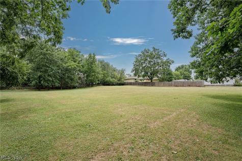 5570 Dunham Road Maple Heights OH 44137