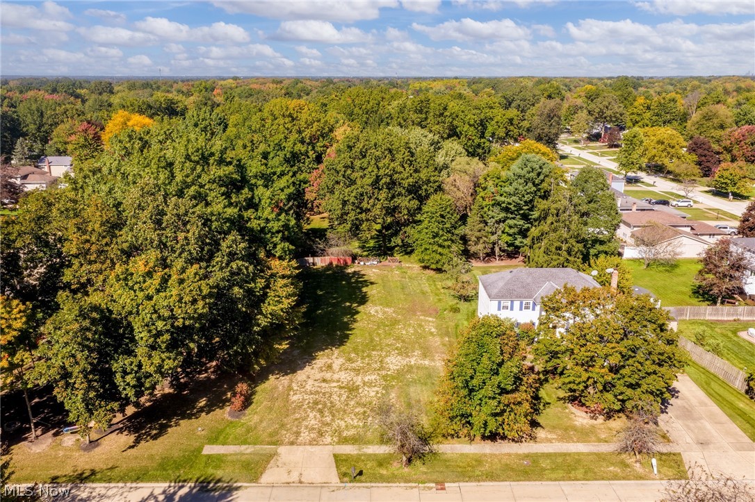20792 Sandalwood Lane Strongsville OH 44149