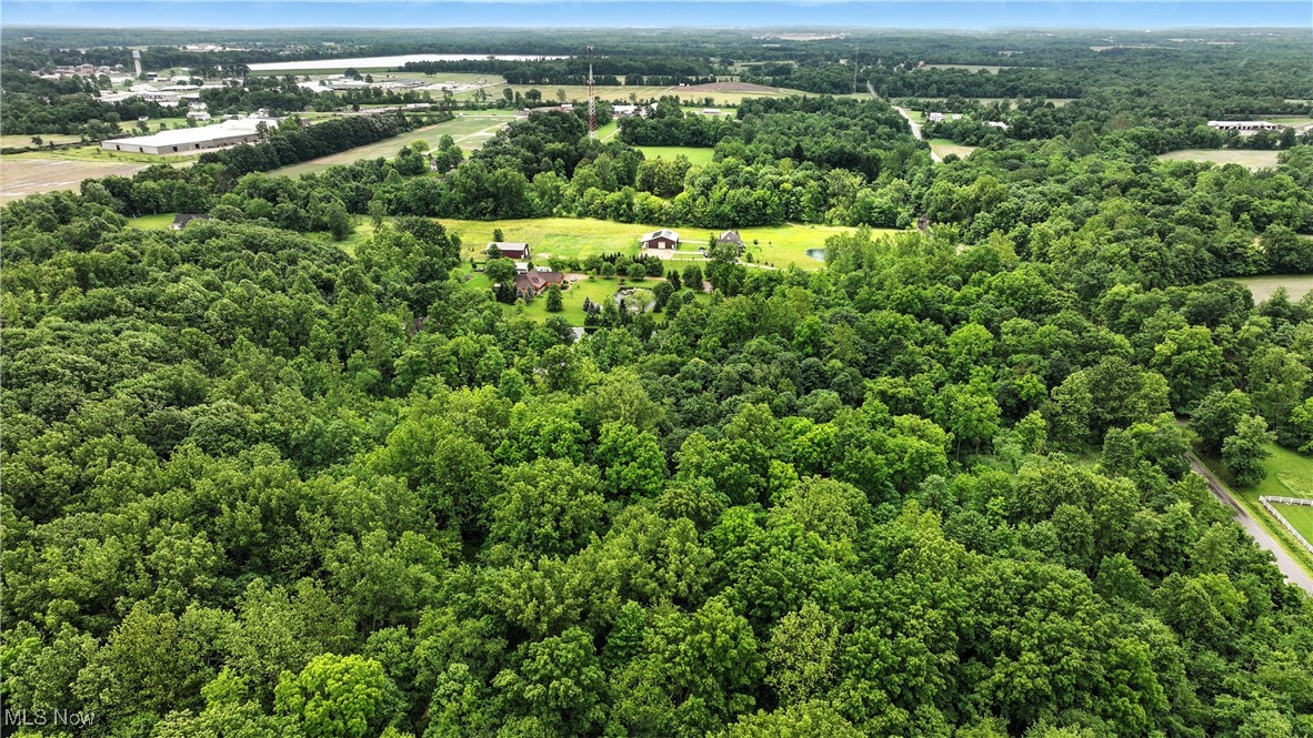 21251 Pitts Road Wellington OH 44090
