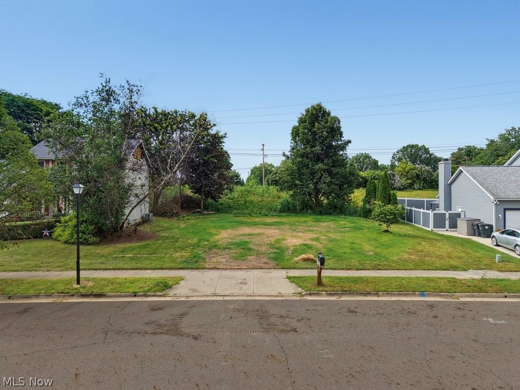 2238 Canterbury Circle Akron OH 44319