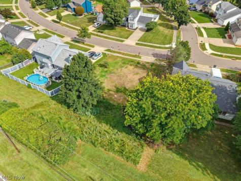 2238 Canterbury Circle Akron OH 44319