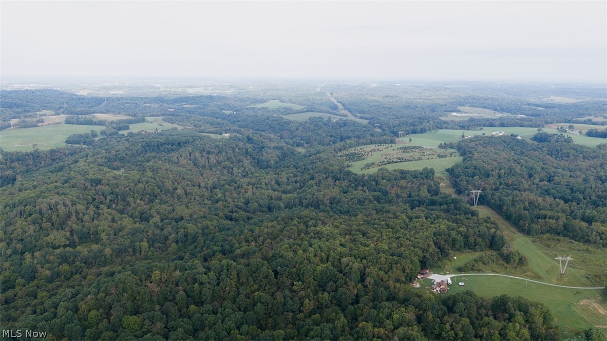 1258 Panda Road SE Carrollton OH 44615