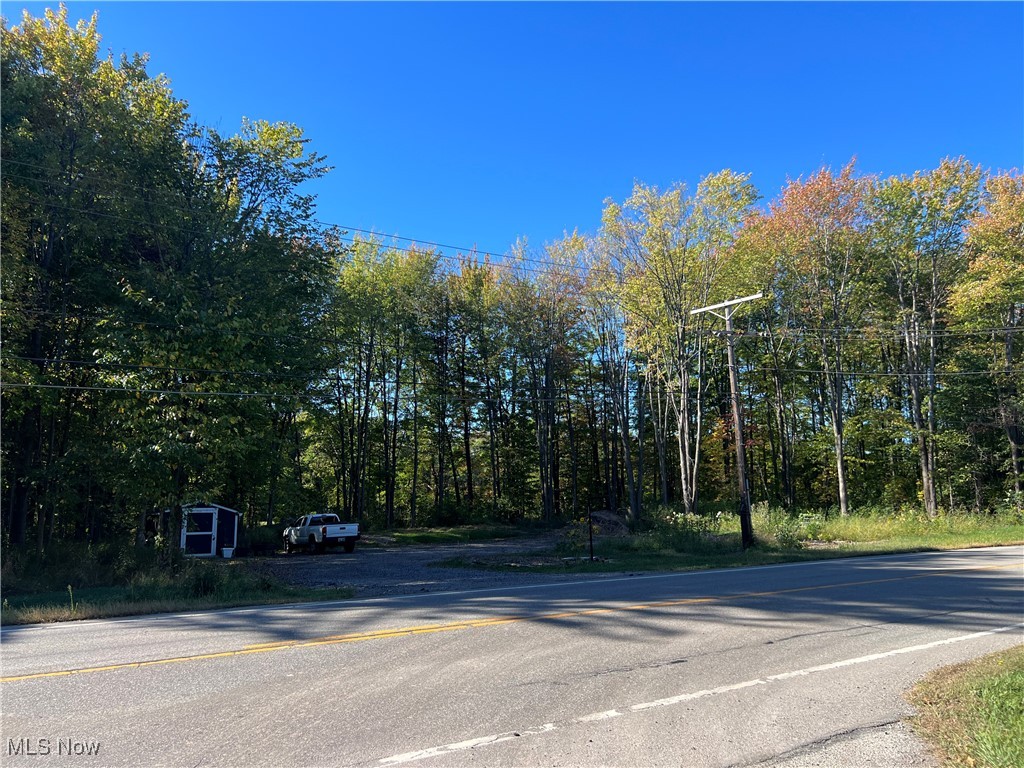 8625 Bainbridge Road Chagrin Falls OH 44023