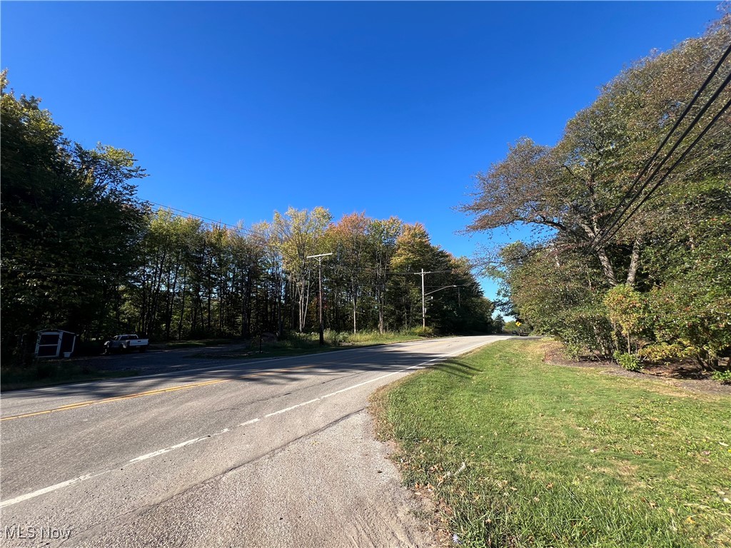 8625 Bainbridge Road Chagrin Falls OH 44023